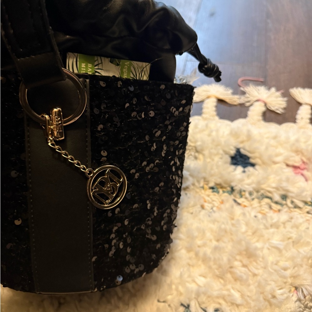 Badgley Mischka Black Sequin Bucket Bag with Gold Charm - Picture 2 of 5